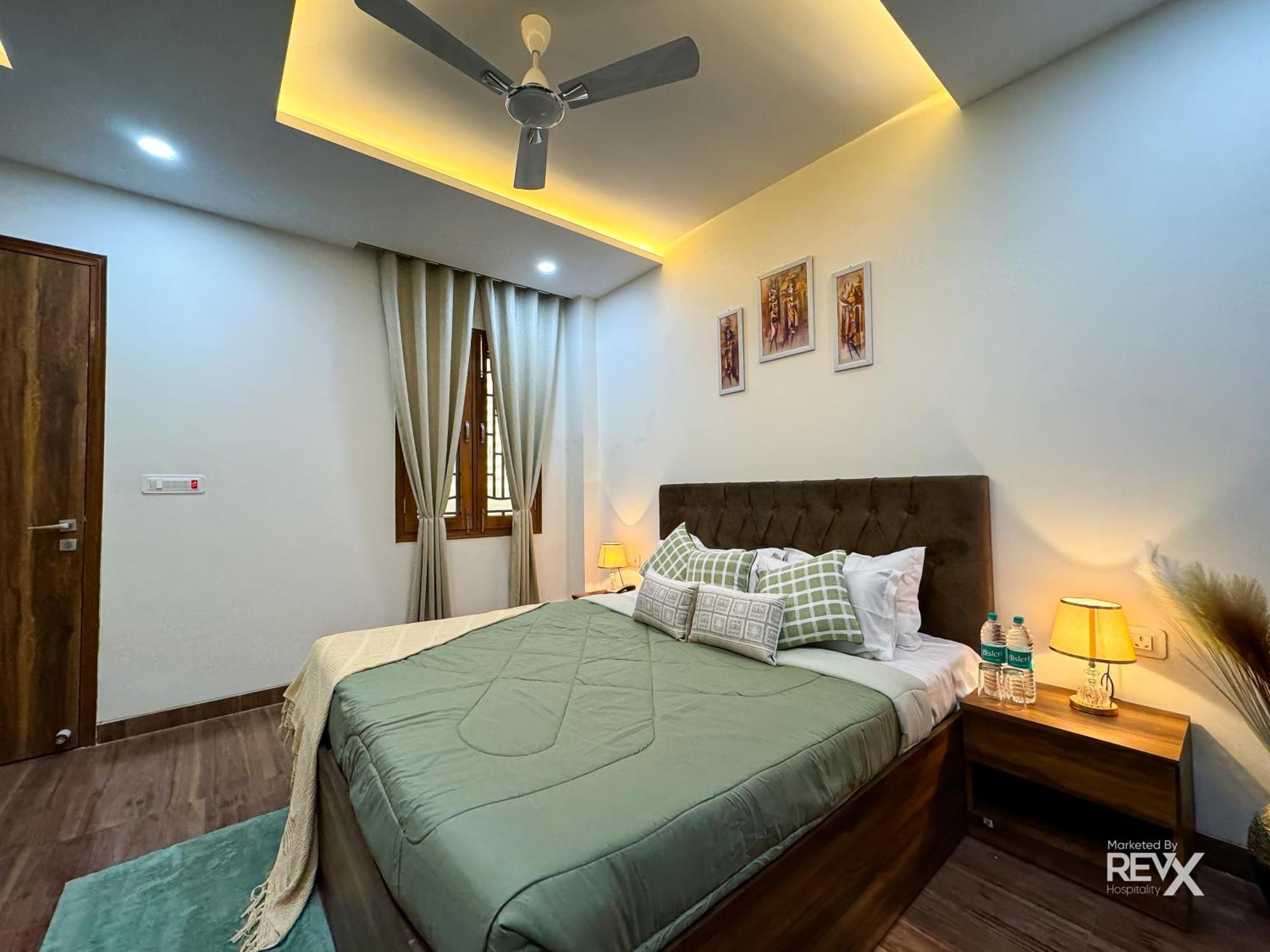 Guru Sadan A Luxe Stay Ayodhya Bagian luar foto