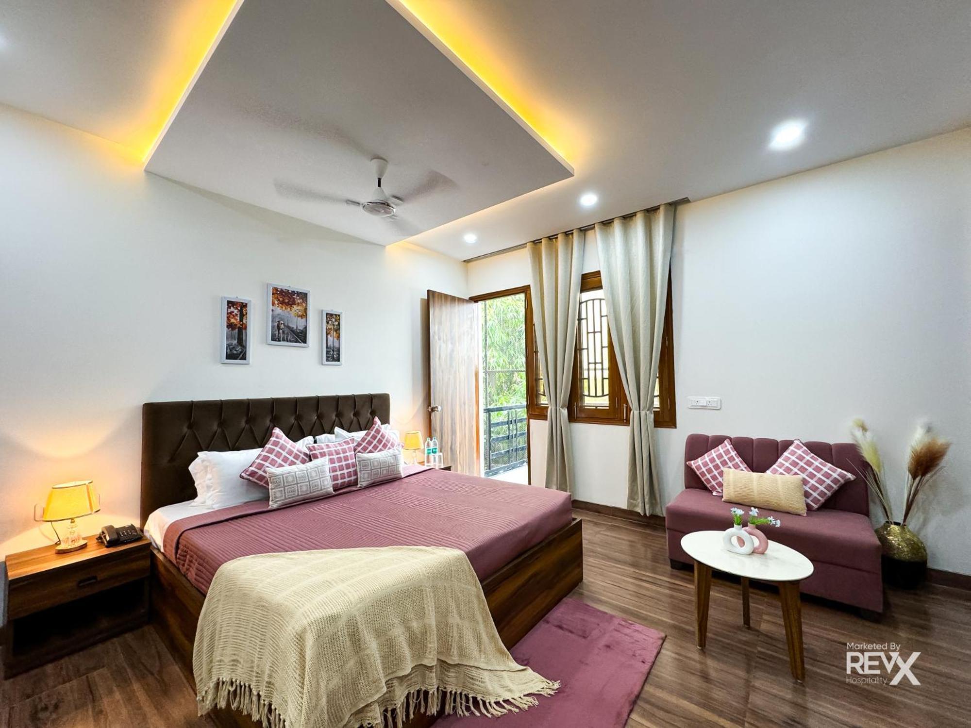 Guru Sadan A Luxe Stay Ayodhya Bagian luar foto