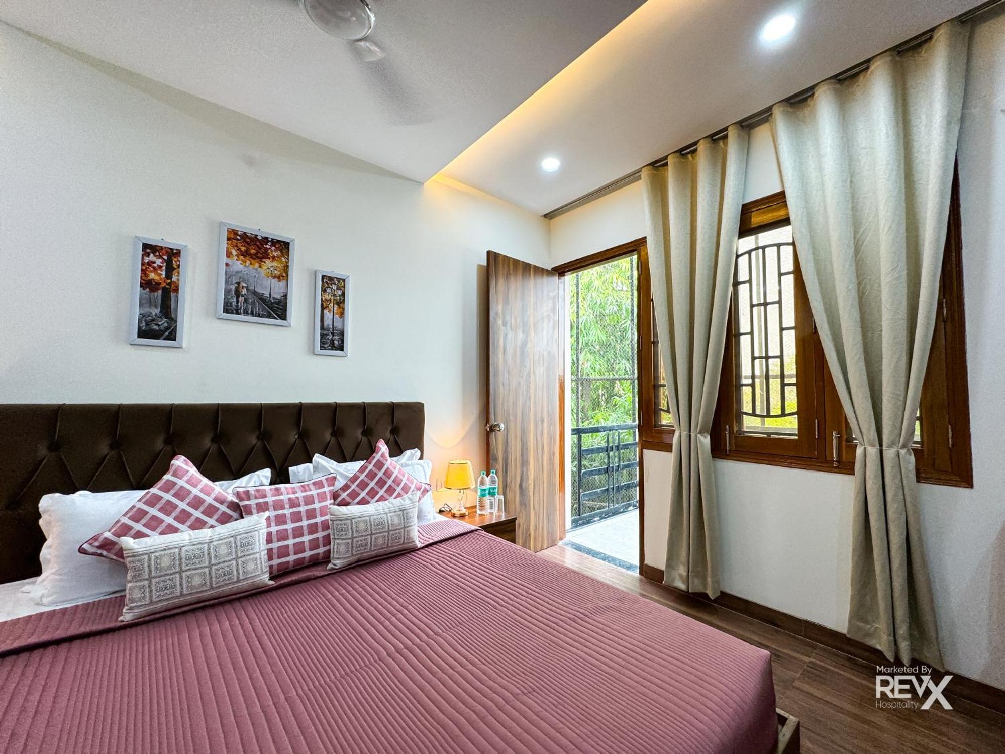 Guru Sadan A Luxe Stay Ayodhya Bagian luar foto