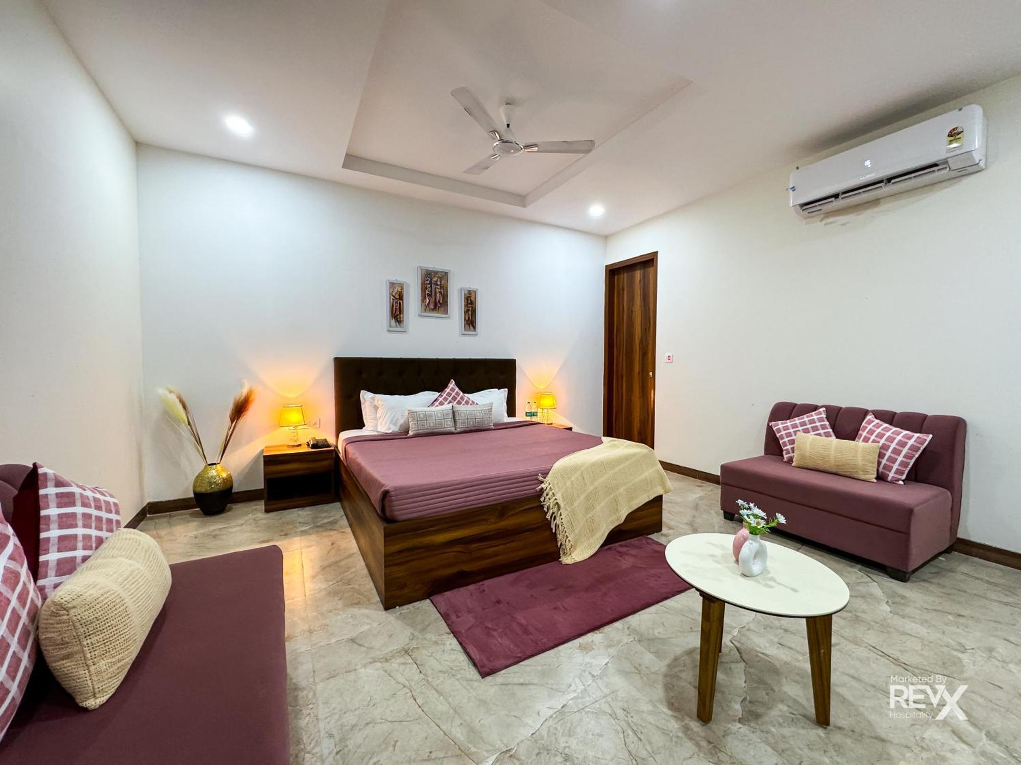 Guru Sadan A Luxe Stay Ayodhya Bagian luar foto